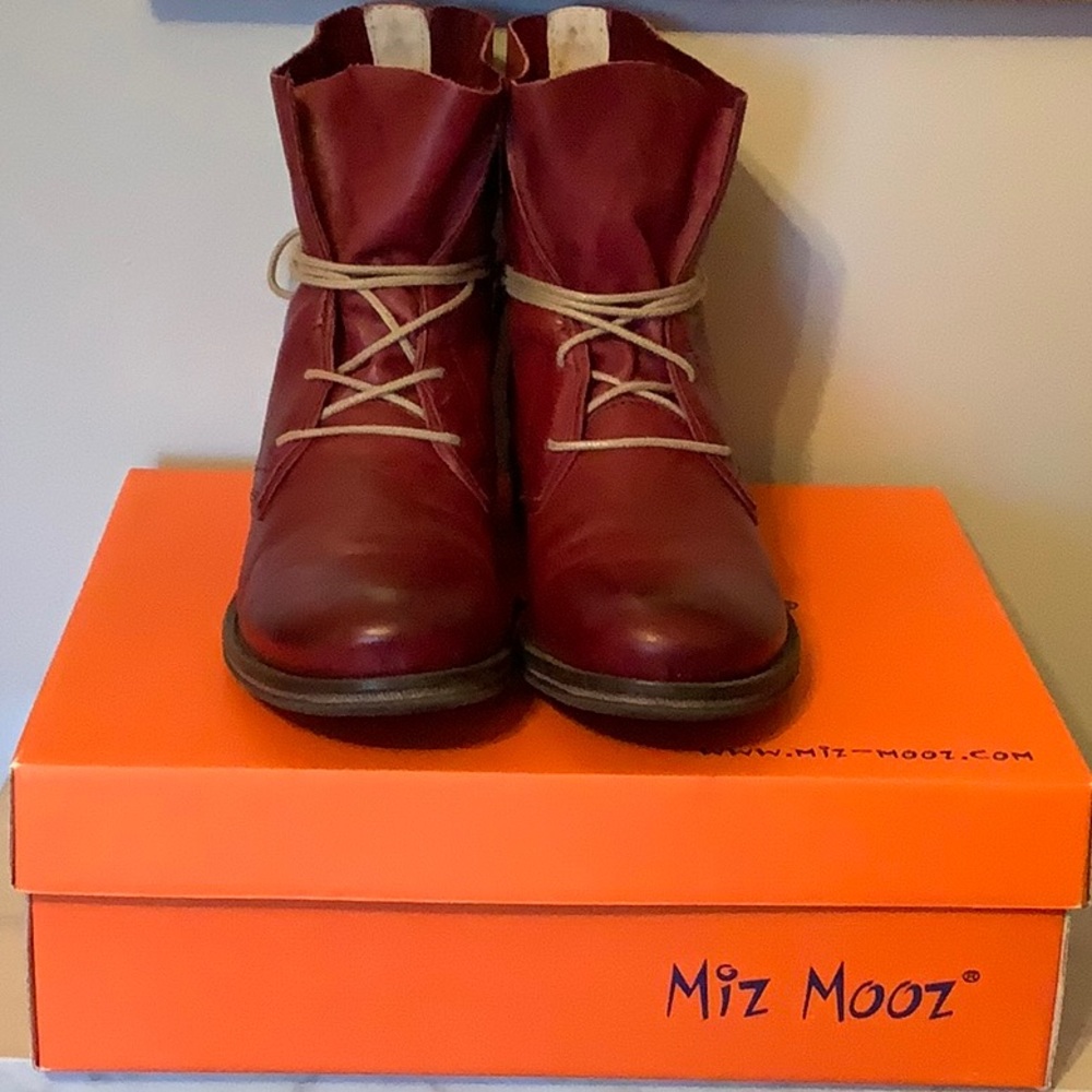 Miz Mooz Lilly Boots in Red,Cream